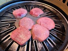 -炼火烤肉店