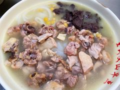 -文山荷鲜居(翠湖店)