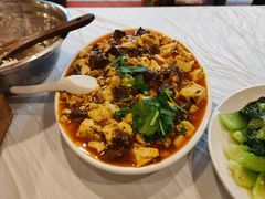 -华光驿站私房菜·黑金冠