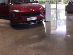 -蔚来中心(北京中关村店)