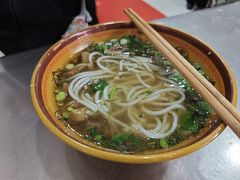 -花溪牛肉粉(八鸽岩店)