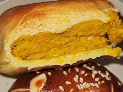 咸蛋黄南瓜贝果-雀食面包店(钟楼店)