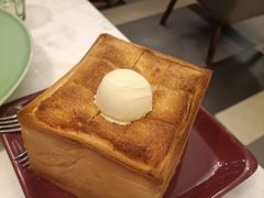 -港丽餐厅(高德置地店)