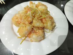 炸烹虾仁-清真鸿起来饭庄(复兴路店)