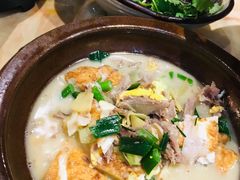 -钟掌勺忘不了地道湘菜(新天地假日广场店)