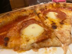 -城市大道红炉披萨烘焙坊