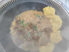 -70後铁锅炖(坡博总店)