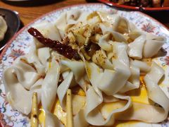 -柴窝堡22号传承新疆菜·新疆辣子鸡