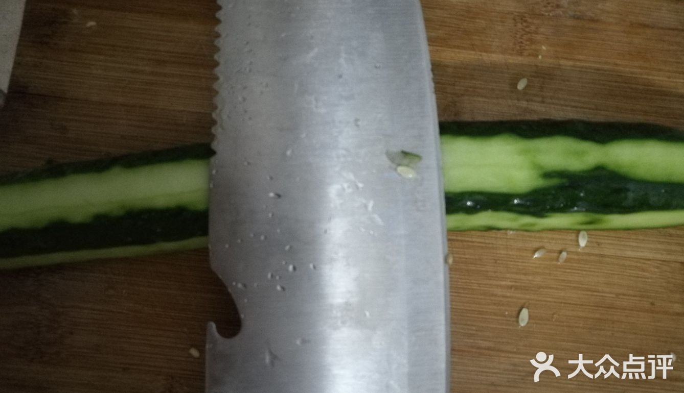 菜鸟必学菜谱之酸辣凉拍黄瓜瓜
