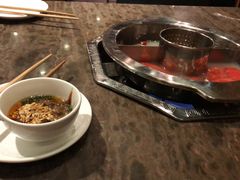 -佬土鹅肠火锅(中建大观店)