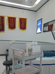 -蕾特恩专业祛痘·皮肤管理