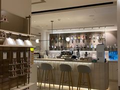 -théATRE 茶聚场(王府中環店)