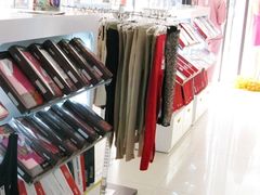 -春天服饰广场(单县牌坊古城景区店)
