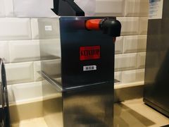 -The Habit Burger Grill 哈比特汉堡(爱琴海店)
