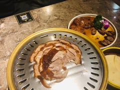 -三人行骨头王火锅(长寿店)