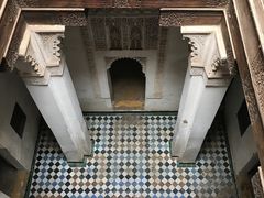 -阿里·本·优素福神学院