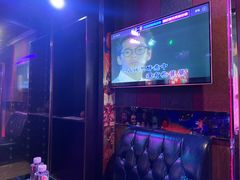 -唱吧麦颂KTV(松江五龙商业广场店)