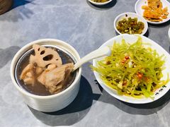 湖藕龙骨汤-易裕和·长沙米粉(竹塘西路店)