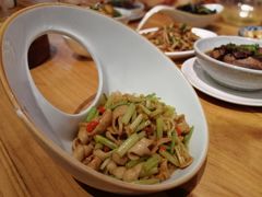 -唐伯虎新派湘菜馆(石夏时代广场店)