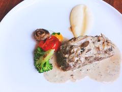 黑松露蘑菇汁烩牛排-G+KITCHEN(龙湖狮山天街店)