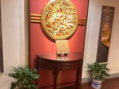 -梅龙镇酒家(南京西路总店)