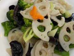 -九头鸟酒家(东高地店)