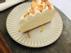 海盐芝士-COTTON CAFE(德信·中外公寓店)