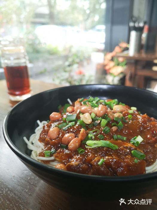 家烧面馆【南山路知名经典面食】邱师父特色炸酱面图片