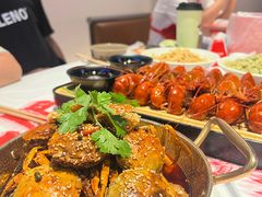 -肥肥虾庄·金牌油焖大虾(汉街SKP店)