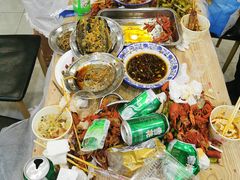 -江城燕子大排档(江汉路步行街店)