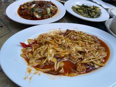 -月圆霖特色农家乐