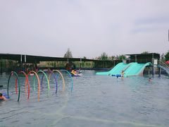 -兴芮温泉度假区