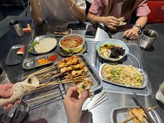 -马路牙子烧烤音乐酒馆(望京店)