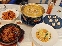 -品海楼·大连海胆锅贴馆(东港店)