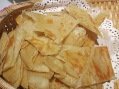 -阿三鱼头泡饼·家常菜