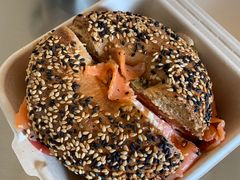 Smoked&nbsp;&nbsp;Salmon-HOLY BAGEL(苏河店)