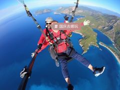 -费特希耶滑翔伞