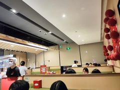 -海底捞火锅(新松江路店)