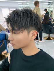 点击看大图 -COMO SALON 烫染可茉发型