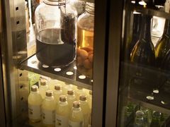 -RONIN Snack Bar