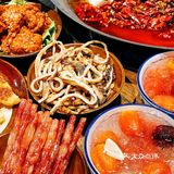 重庆牛油火锅，这家店做的够地道，巴适[强][强][强]