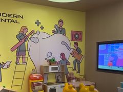 -常州现代口腔门诊部