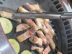 -香猪坊韩国烤肉专属门店(魏公村店)
