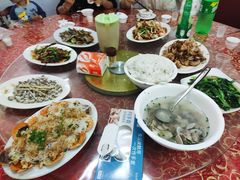 -滑记海鲜饭店·老字号(海鲜街店)