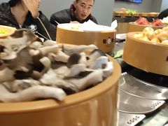 -龍歌自助小火锅(市南金茂湾店)