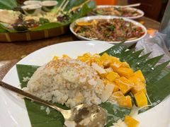 -沐毫傣泐云南菜孔雀宴•手抓饭傣味烧烤(曼听公园店)