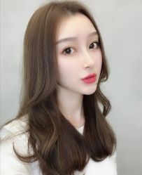 -洛施奇烫发染发沙龙