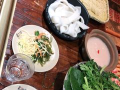 -东巴婆婆云南鱼豆花火锅(大东门店)