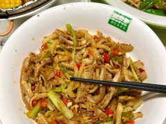 -绿草地·湘菜(7mall店)