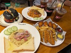 -Thanks美式餐厅(汉堡咖啡店)